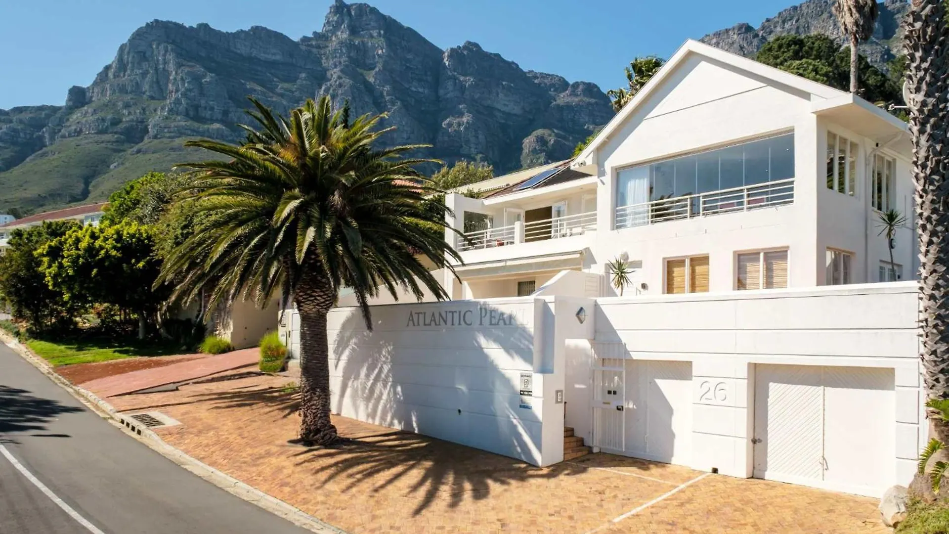 2-Br Camps Bay Apartment With Pool Atlantic Tide Cape Town South Africa